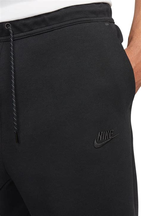 schwarze nike tech|Nike tech fleece shorts.